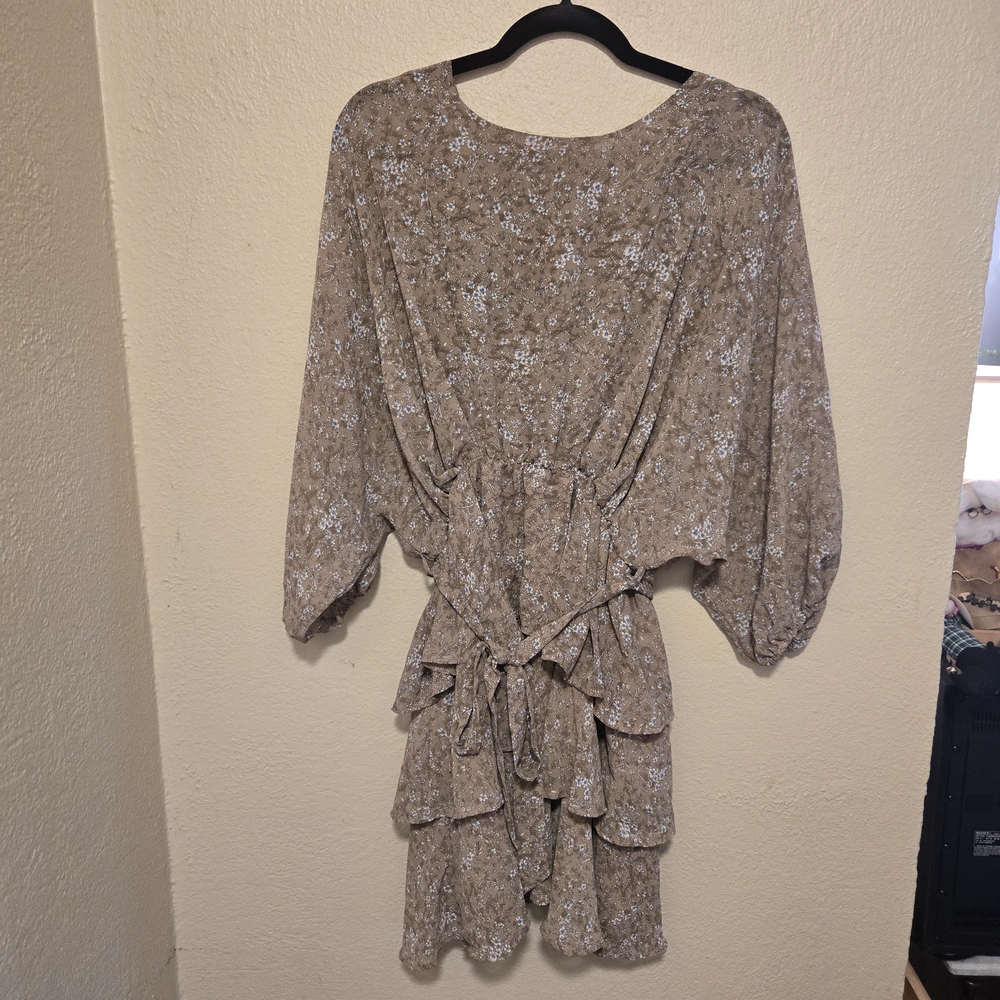 She + Sky Floral Long Sleeve Dress in Tan